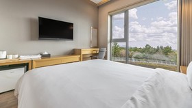 Jeju Maru Hotel & Cafe