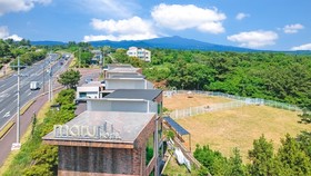 Jeju Maru Hotel & Cafe