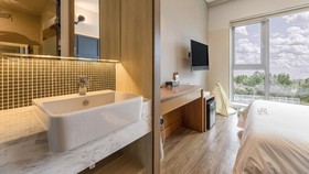 Jeju Maru Hotel & Cafe