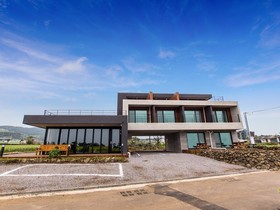 Joyuam Pension