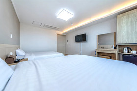 Jungmoon City Hotel