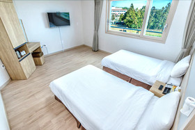 Jungmoon City Hotel