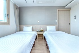 Jungmoon City Hotel