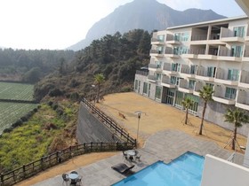 Jungmun Resort
