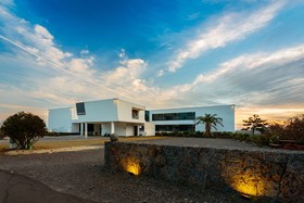 Lareem Boutique Hotel