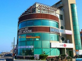 Monami Guesthouse