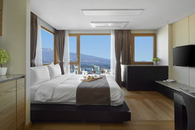 From H Oceanpalace Hotel Jeju
