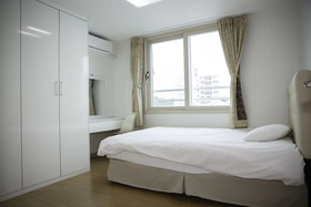 Residence Yegreen House