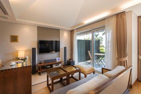 Seaes Hotel & Resort