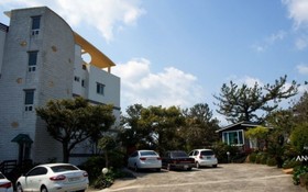 Seoguipo Ancrer Pension