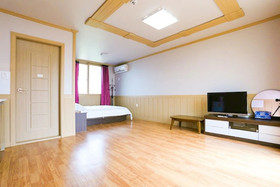 Seoguipo Umblanc Pension