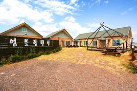 Seoguipo Umblanc Pension