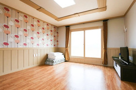 Seoguipo Umblanc Pension