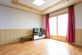 Seoguipo Umblanc Pension