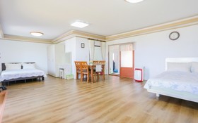 Seogwipo Bangulpungdengi Pension