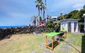 Seogwipo Bangulpungdengi Pension