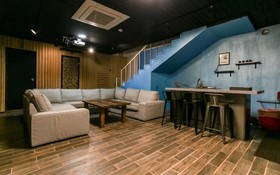 Seogwipo Black Land Lace Spa Pension