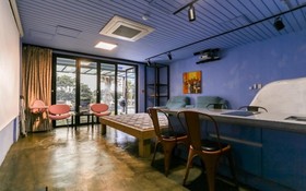 Seogwipo Black Land Lace Spa Pension