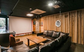 Seogwipo Black Land Lace Spa Pension