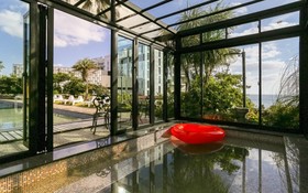 Seogwipo Black Land Lace Spa Pension