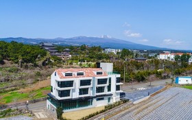 Seogwipo Hawonga Pension