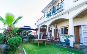 Seogwipo Hwamok Pension
