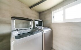 Seogwipo Jungmun Bolia Pension