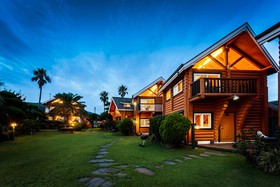 Seogwipo Neulbada Pet Pension