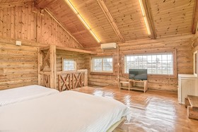 Seogwipo Neulbada Pet Pension