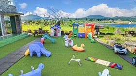 Seogwipo Sangsangnamu Kiz Pension