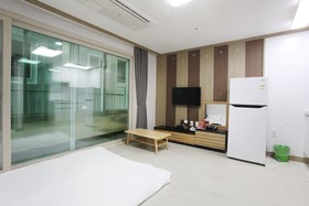 Seogwipo Seohyun Hotel