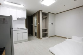 Seogwipo Seohyun Hotel