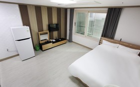 Seogwipo Seohyun Hotel