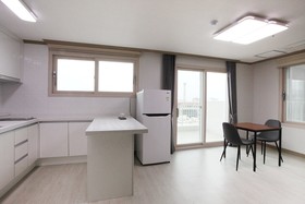 Seogwipo Seohyun Hotel