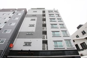 Seogwipo Seohyun Hotel