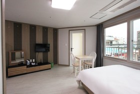 Seogwipo Seohyun Hotel