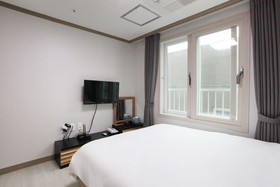 Seogwipo Seohyun Hotel