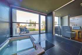 Scarboro Hotel & Exclusive Resort