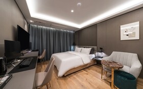 Bundang Breeze Hotel