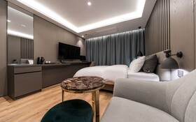 Bundang Breeze Hotel
