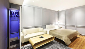 Gloria Hotel