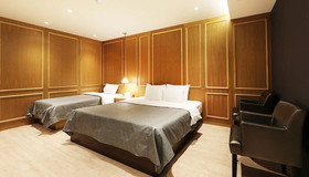 Gloria Hotel
