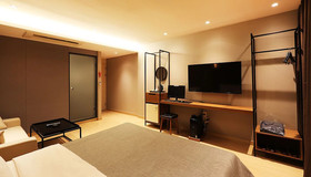 Gloria Hotel