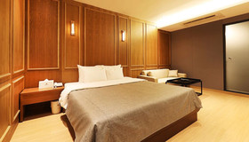 Gloria Hotel