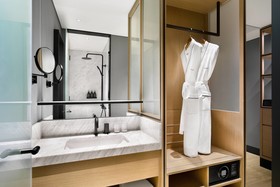 GRAVITY Seoul Pangyo, Autograph Collection