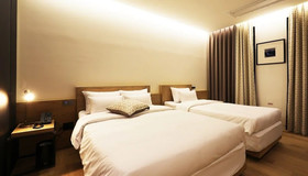 Kynd Hotel