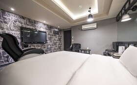 Seongnam Amare