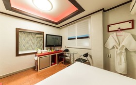 Seongnam Coatell