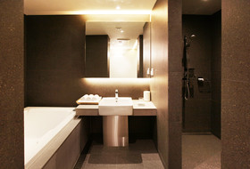 Vine Hotel