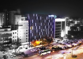 Vine Hotel